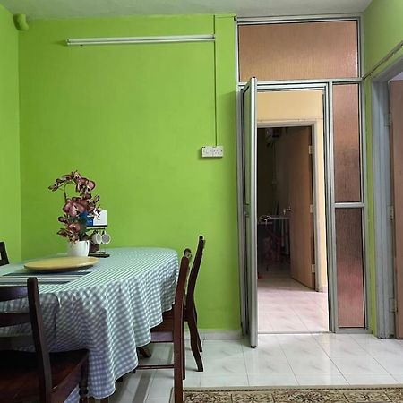 Homestaymuslim Di Teluk Intan Ngoại thất bức ảnh