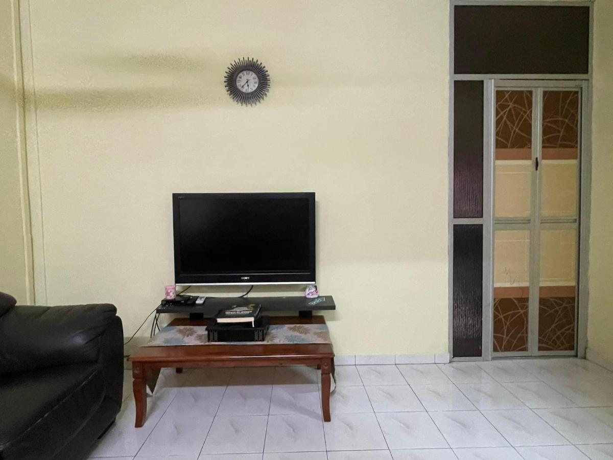 Homestaymuslim Di Teluk Intan Ngoại thất bức ảnh